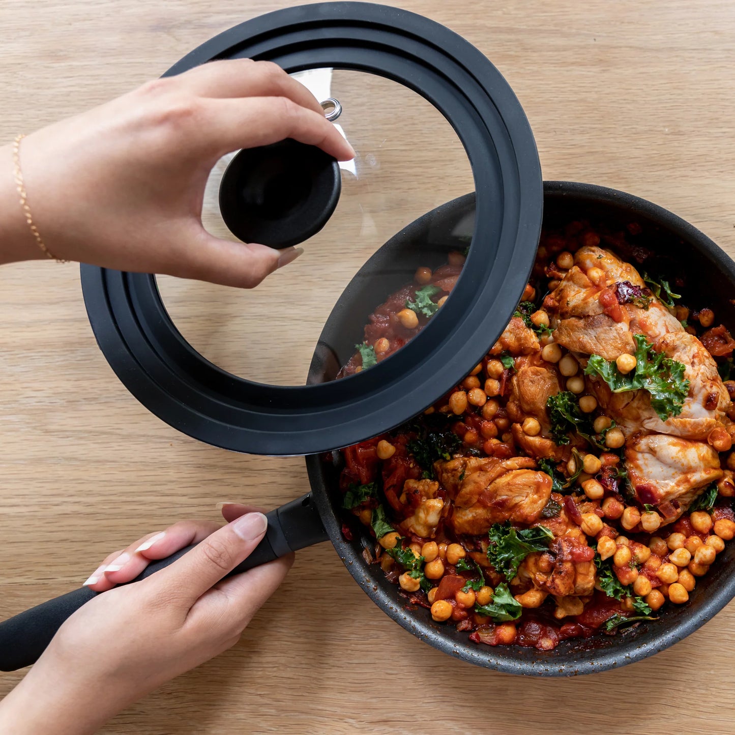 Cookit - מכסה אוניברסלי